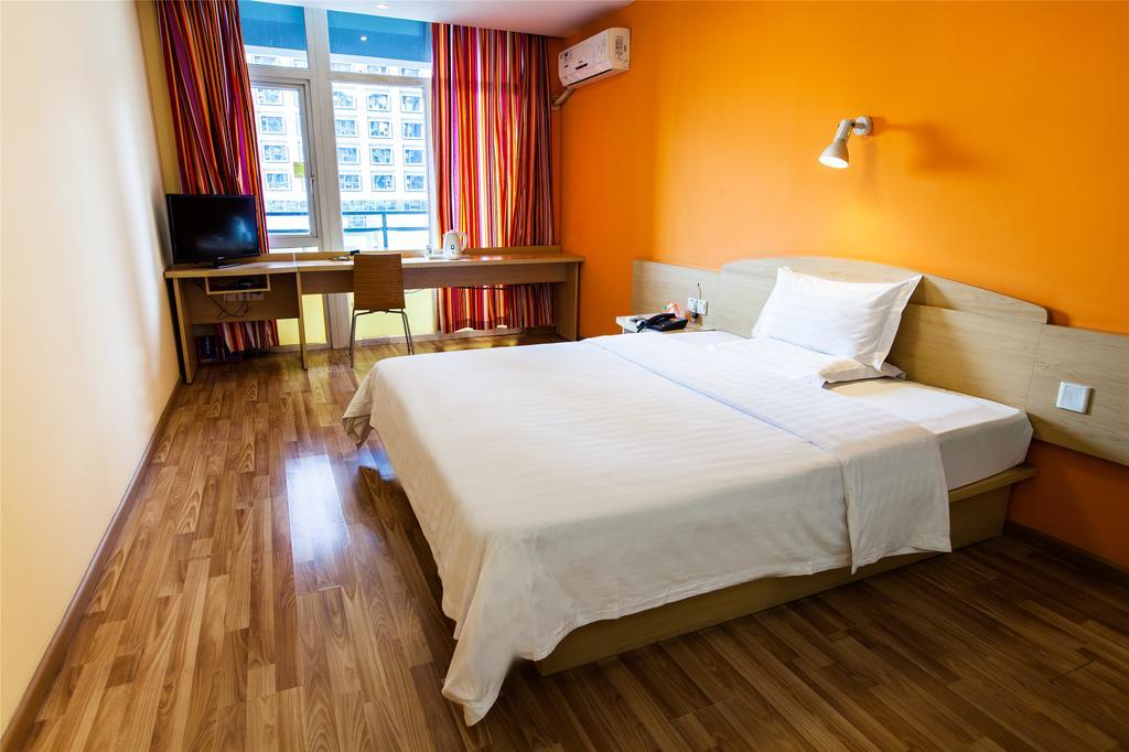 7Days Inn Chengdu North Railway Station المظهر الخارجي الصورة